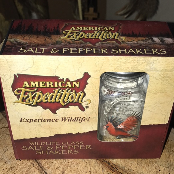 Cardinal Salt Pepper Shaker Set New In Box - Picture 3 of 9
